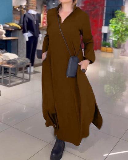 Long elegant dress with side slit
