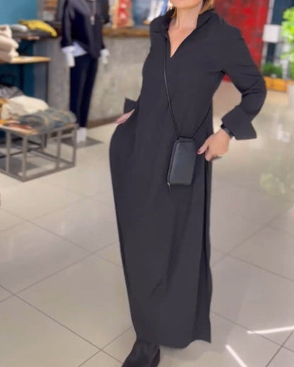 Long elegant dress with side slit