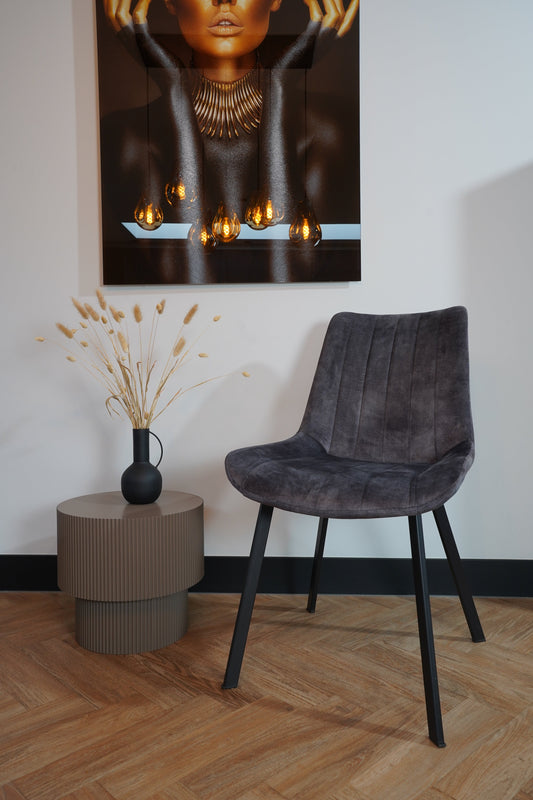 Riba Chair