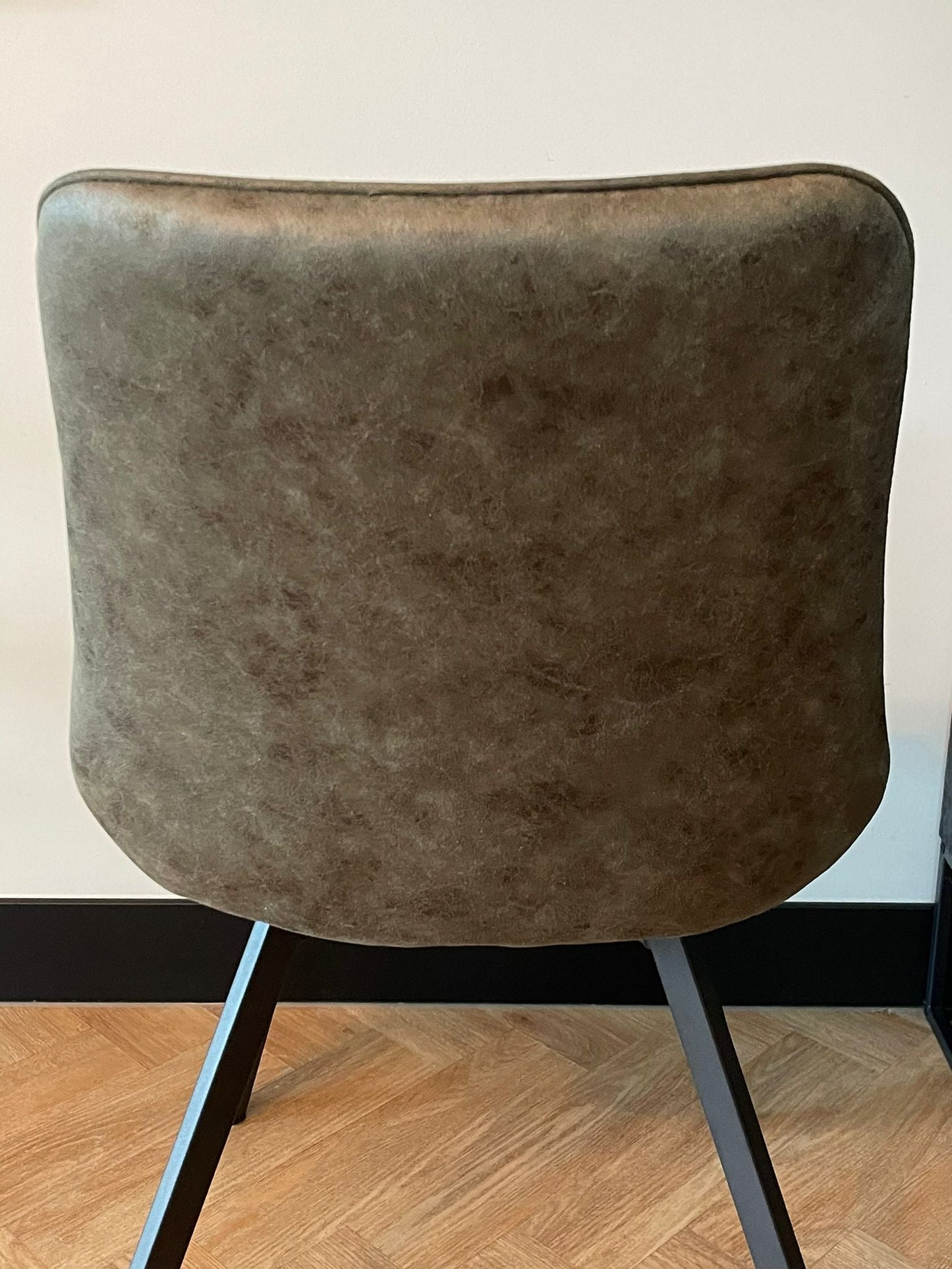 Luna Chair