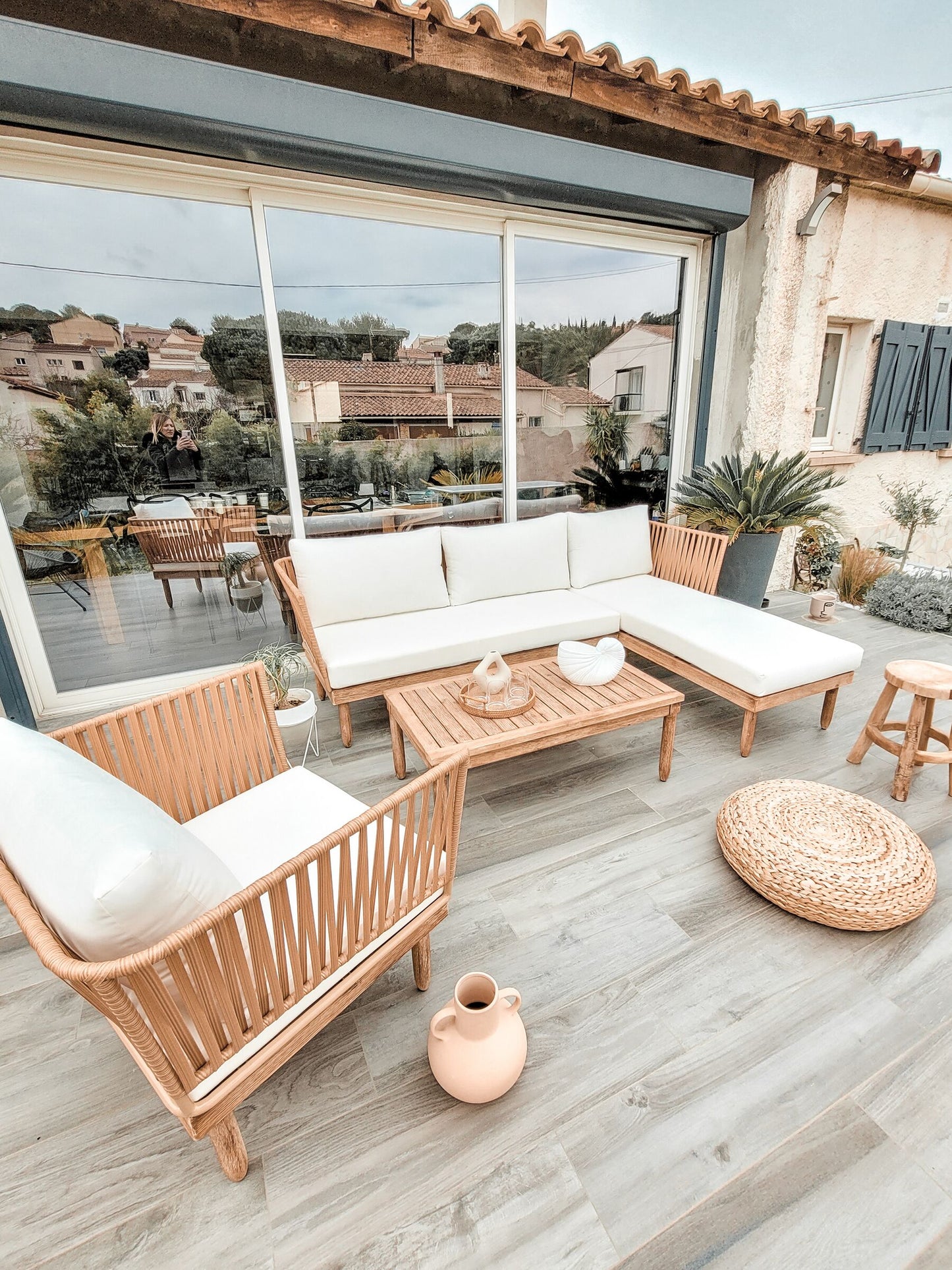 Luxurious Washington Lounge Set by Zoe