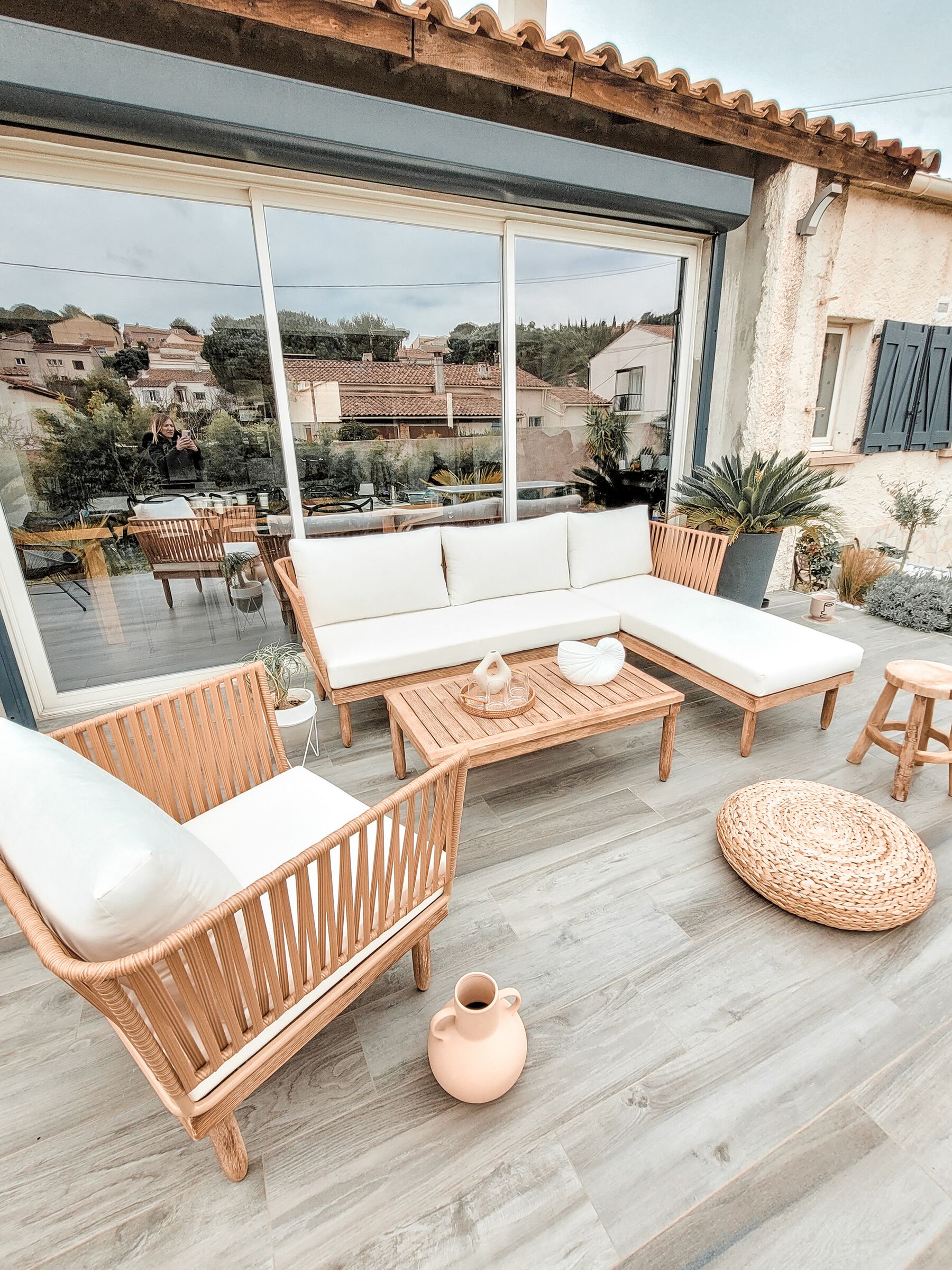 Luxurious Washington Lounge Set by Zoe